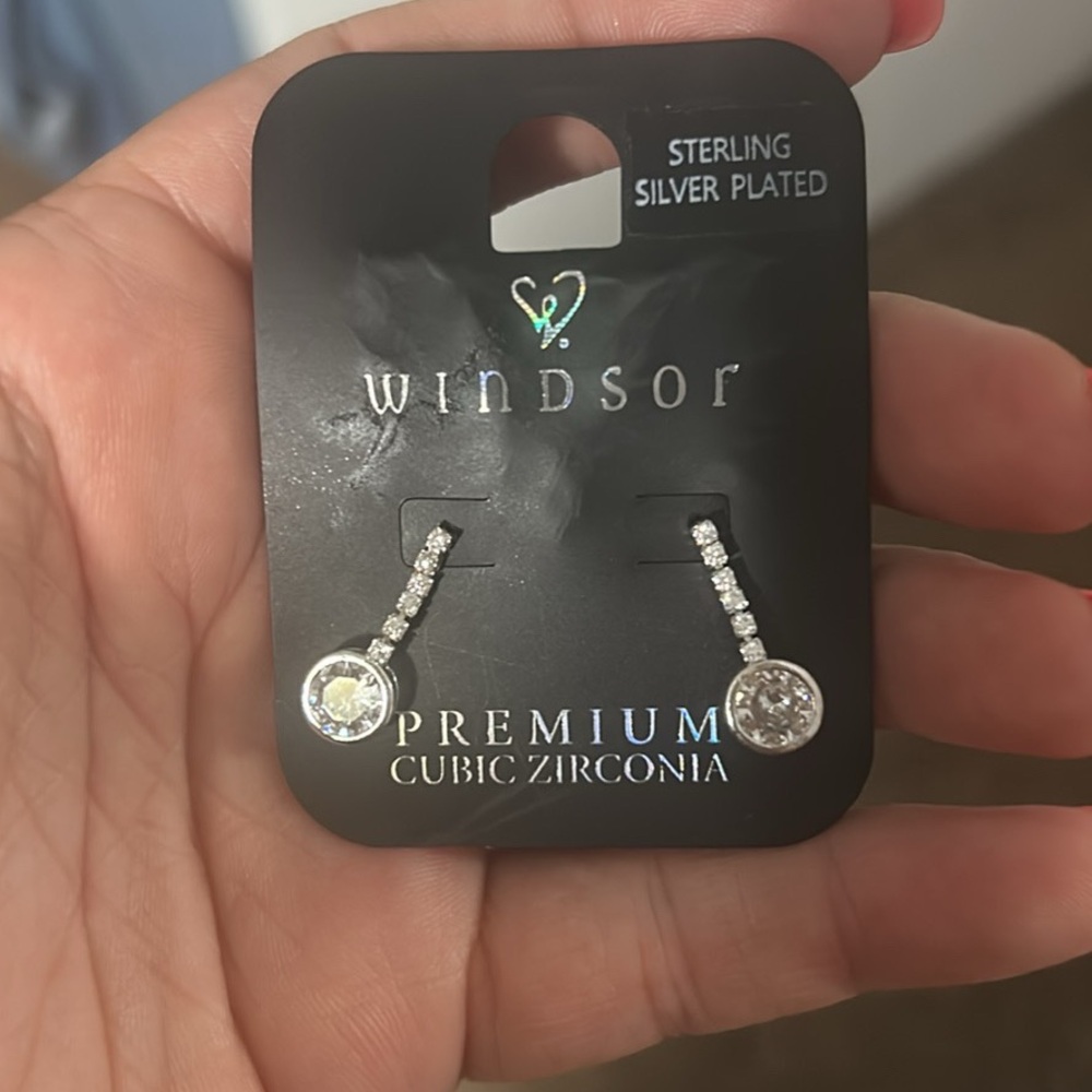 Windsor Silver Crystal Stud Earrings